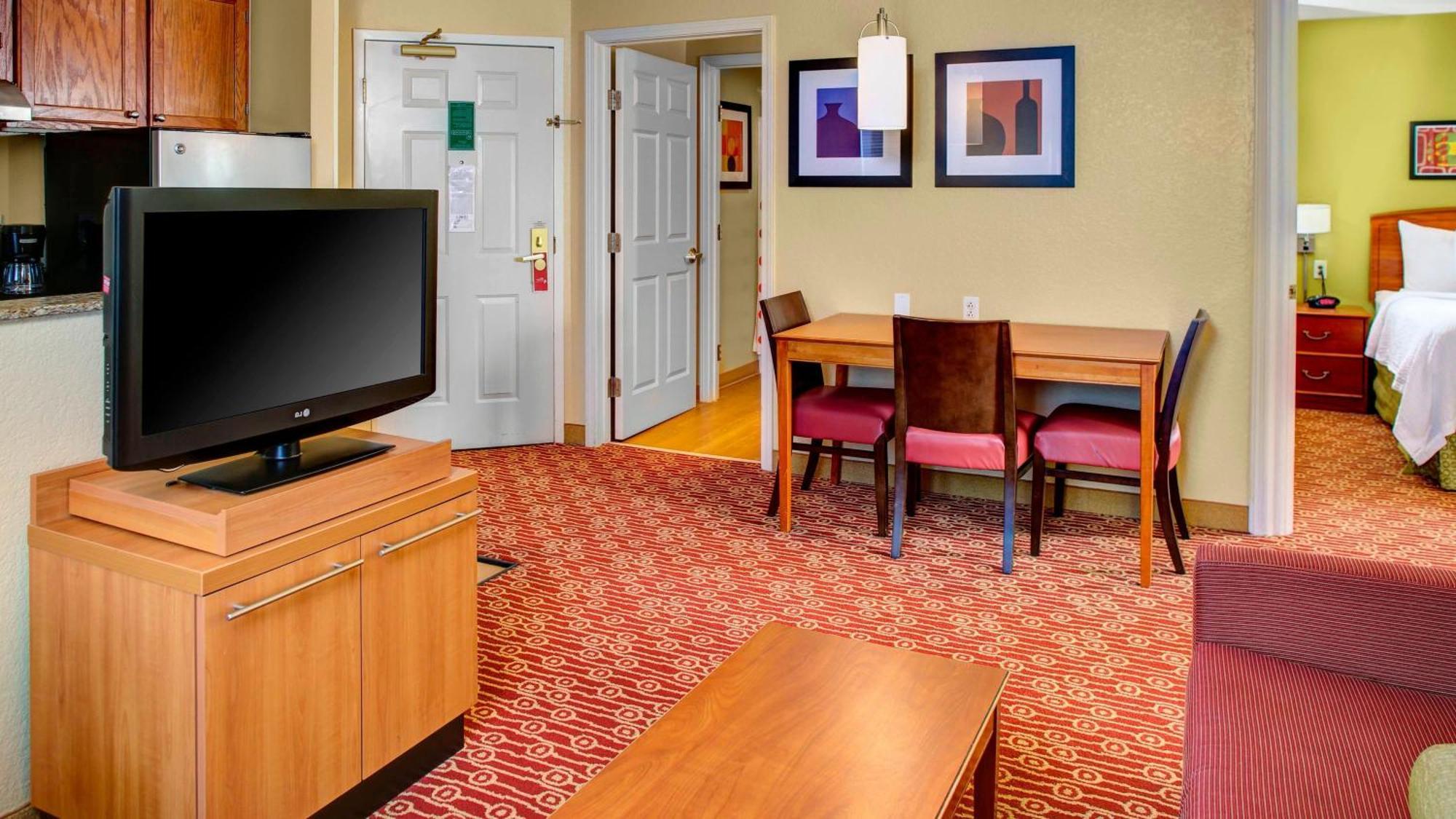 Towneplace Suites By Marriott Cleveland Westlake Exteriör bild