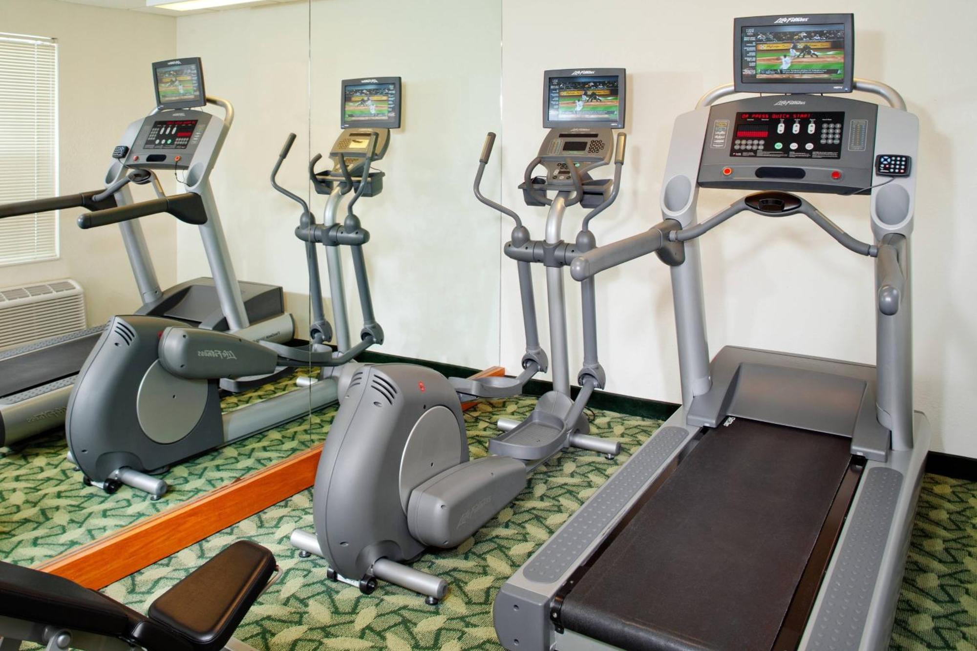 Towneplace Suites By Marriott Cleveland Westlake Exteriör bild