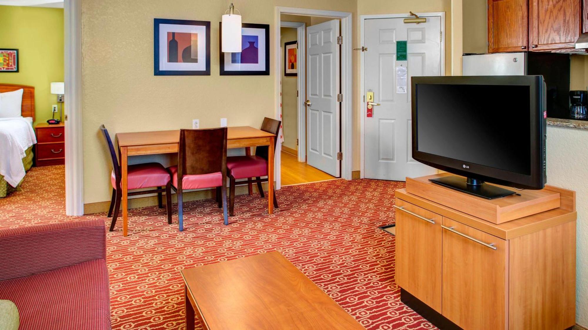 Towneplace Suites By Marriott Cleveland Westlake Exteriör bild