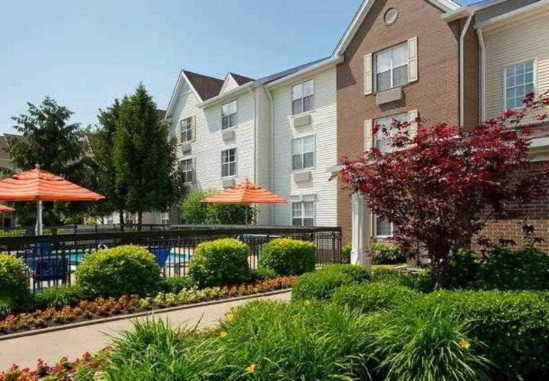 Towneplace Suites By Marriott Cleveland Westlake Exteriör bild